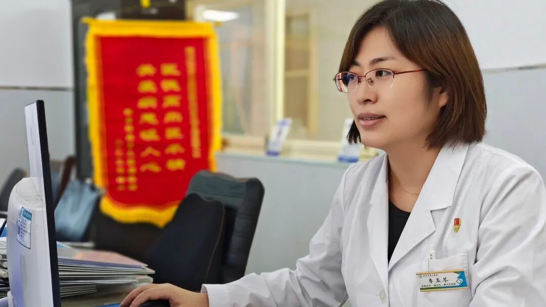 李玉苓：专注疑难罕见肝病，仁心仁术解患者身心疾痛