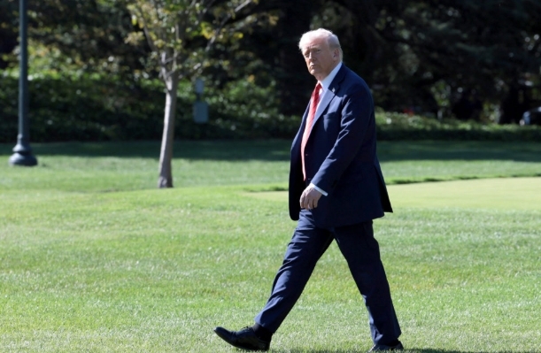 美媒:特朗普暗示将取消对华新关税