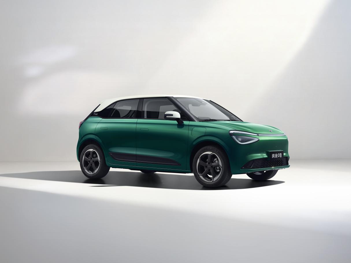 东风奕派2026款纳米01、2026款eπ008五座版将于10月16日焕新上市