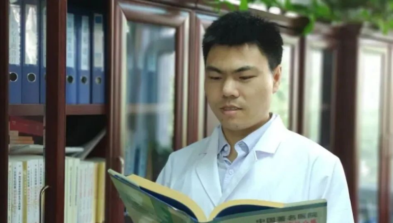 杨永生：以“全周期健康”理念打造更有温度的“健康守护”