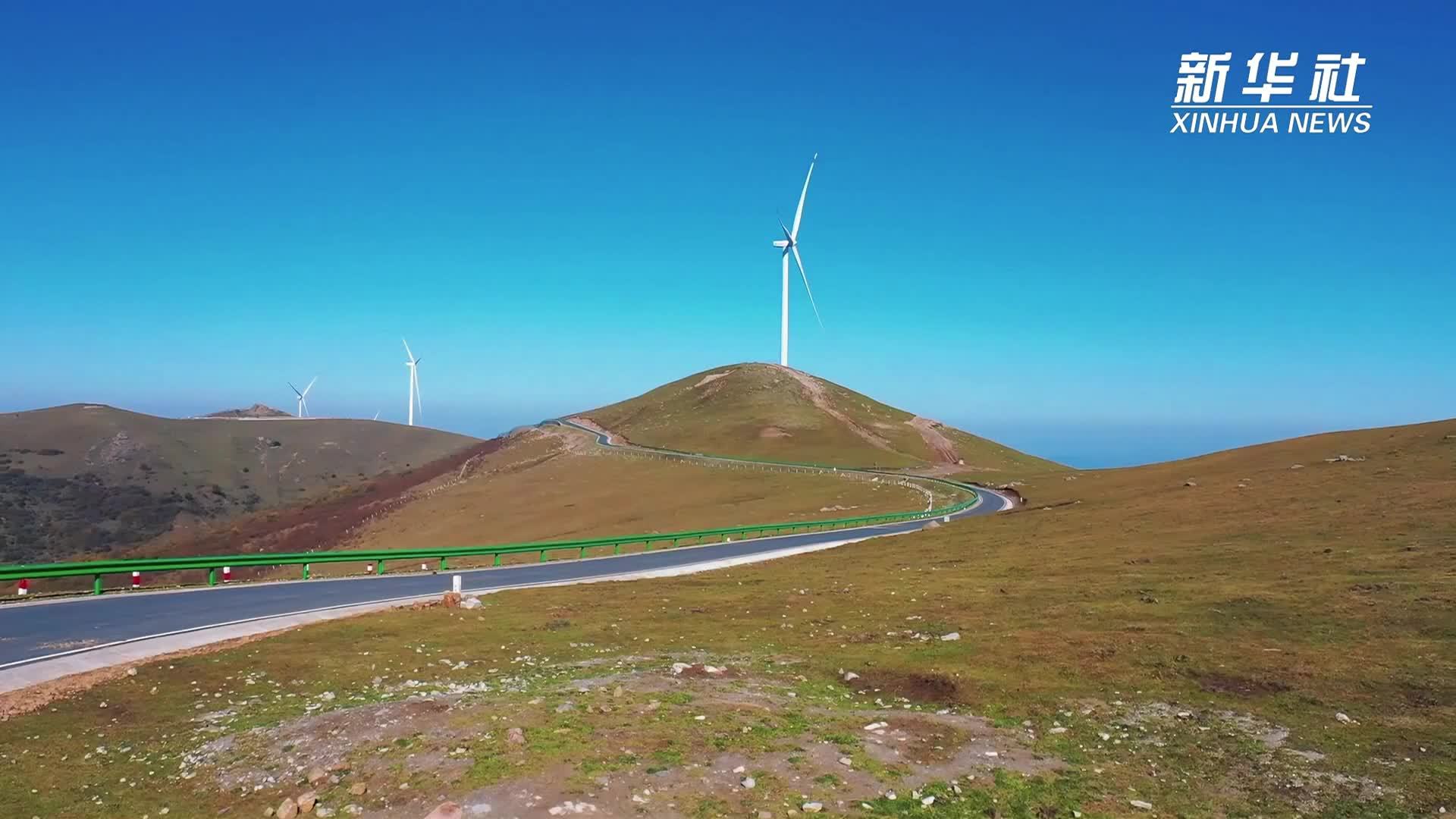甘肃天水：金秋十月 古坡草原风景如画
