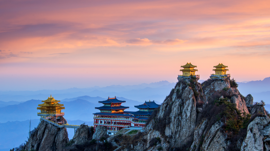 荣耀加勉!“旅居栾川·心归自然”优秀营销案例闪耀北京,荣获文旅好品牌