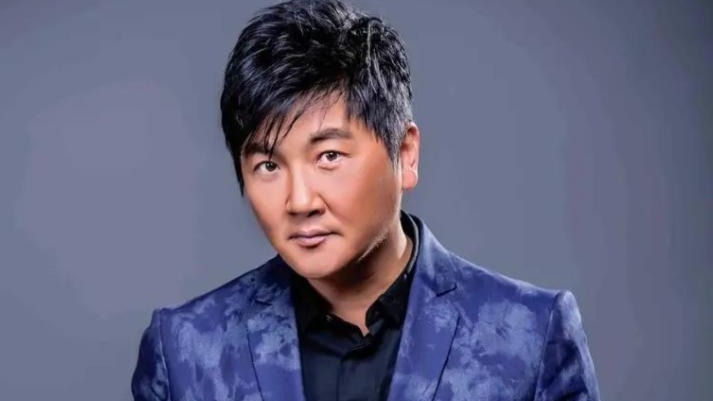 孙楠：与买红妹闪婚9年，二婚娶任潘蔚后，却让亲女上女德学校封面图