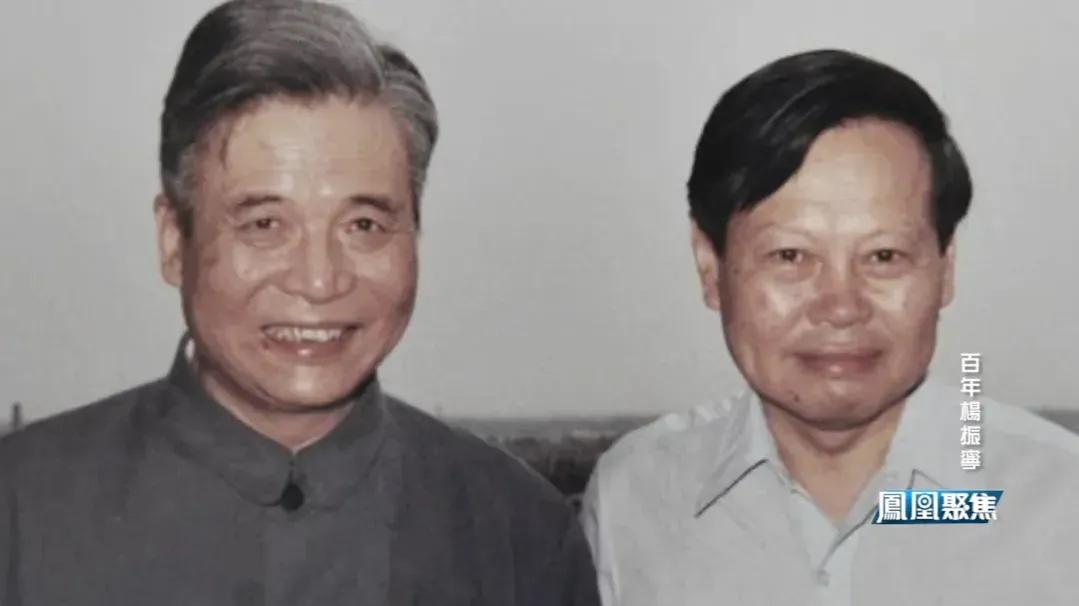 中国制造原子弹，有没有外国人参与？邓稼先的答案让杨振宁热泪盈眶