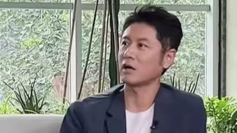 任重正式官宣和孙骁骁结婚，自曝与岳父相处亲如父子，总一起聊天封面图