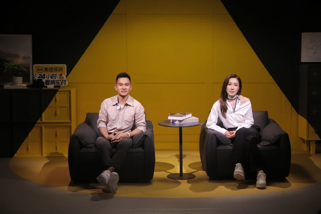 车崇健、李施嬅