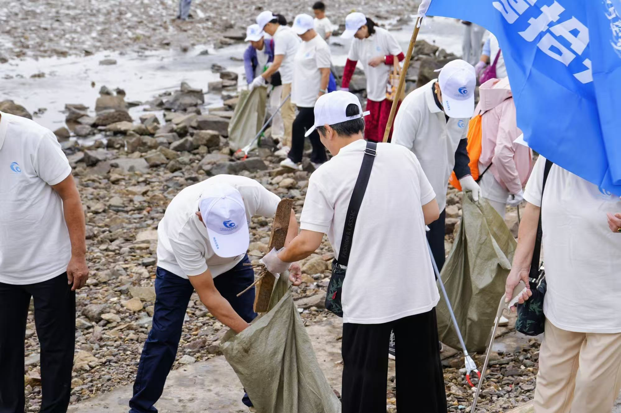 潮涌东海:宁波净滩行动续写蓝色篇章