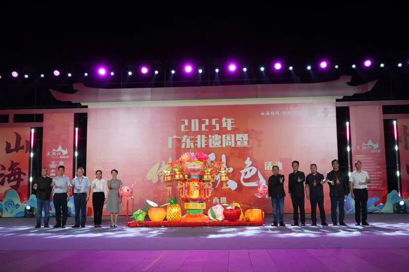 汝城香火龙首次亮相佛山（汝城县委宣传部 供图）