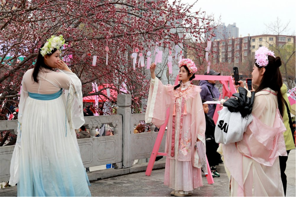 荣获权威奖项!佳木斯“江唤花开·东极迎春”春季文旅IP全域整合营销案例入选2025“文旅好品牌”年度优秀案例