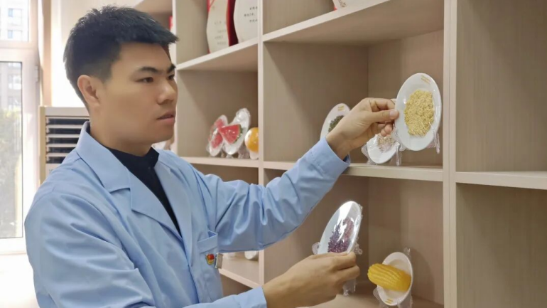 杨永生：以“全周期健康”理念打造更有温度的“健康守护”