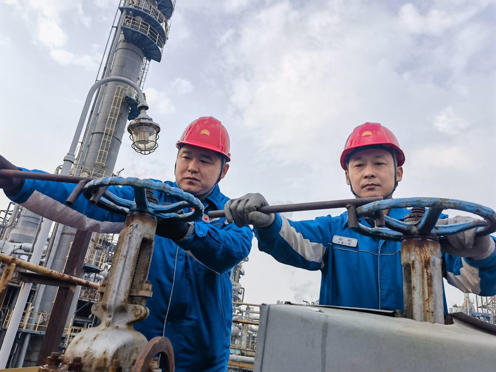 岗位员工保障无排放开工线动态切换技术成功应用。陆郅隆 摄.jpg