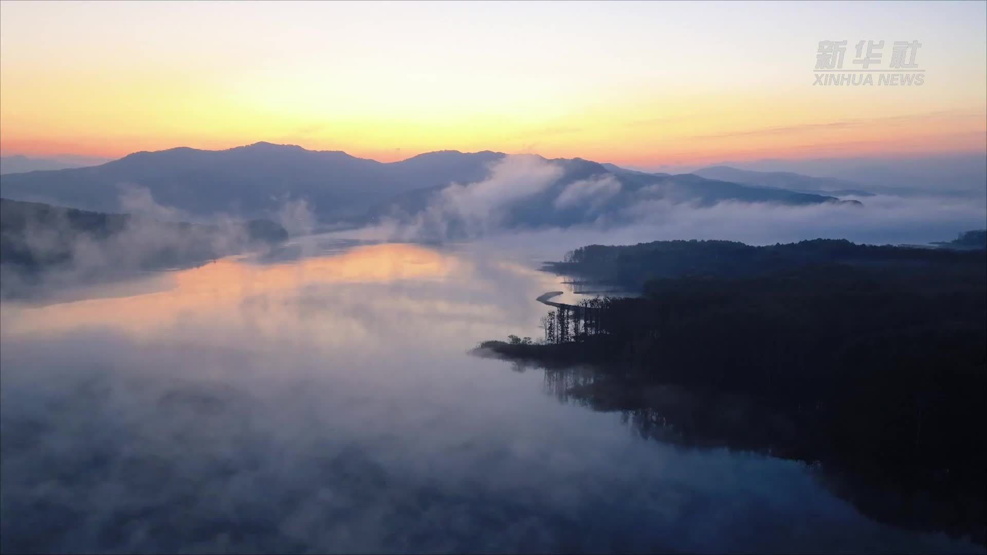 千城胜景｜吉林舒兰：秋色如梦 雾染山林