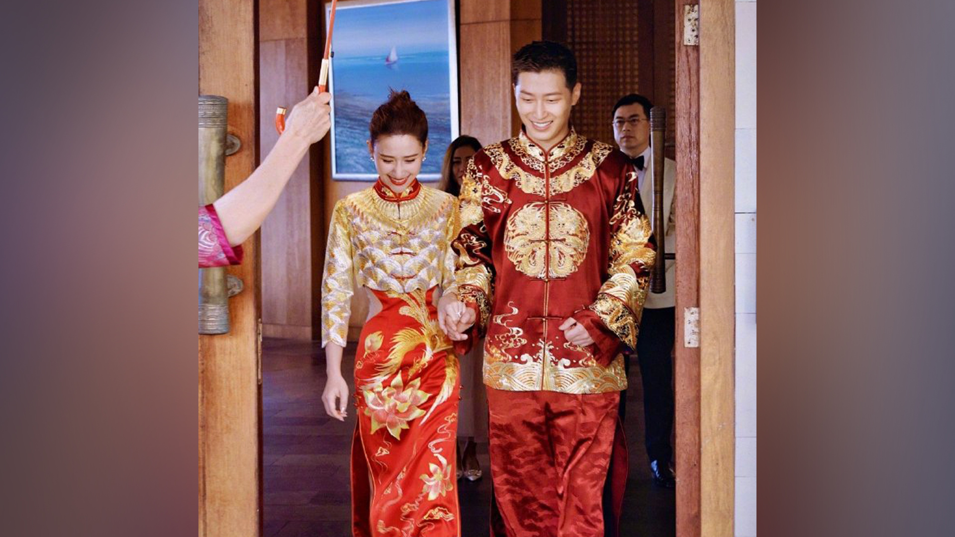 窦骁何超莲回应闹离婚等传闻：我们感情稳定，勿信谣传谣