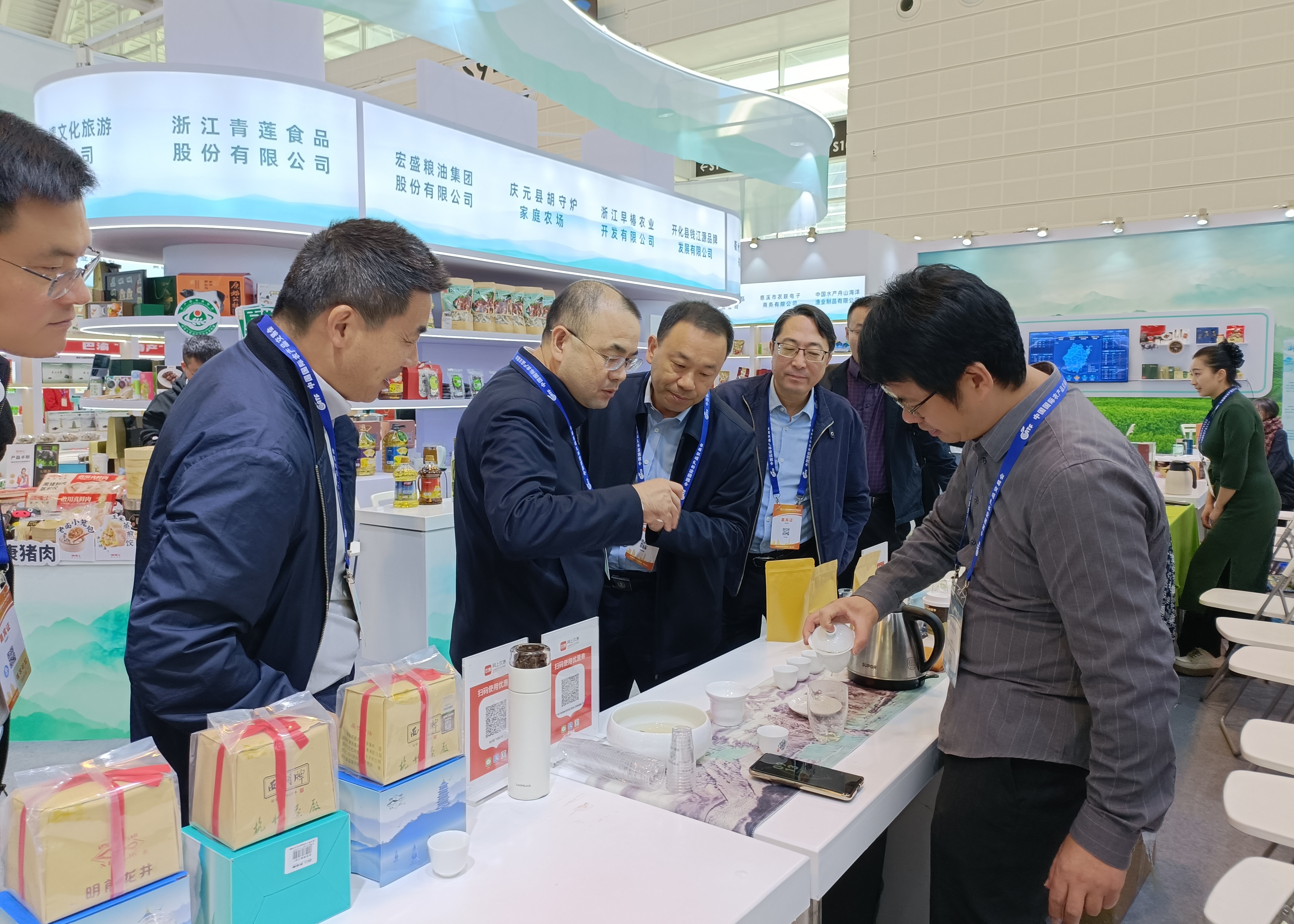 “甬”揽机遇 “链”接未来——宁波展团盛装亮相第二十二届中国国际农产品交易会