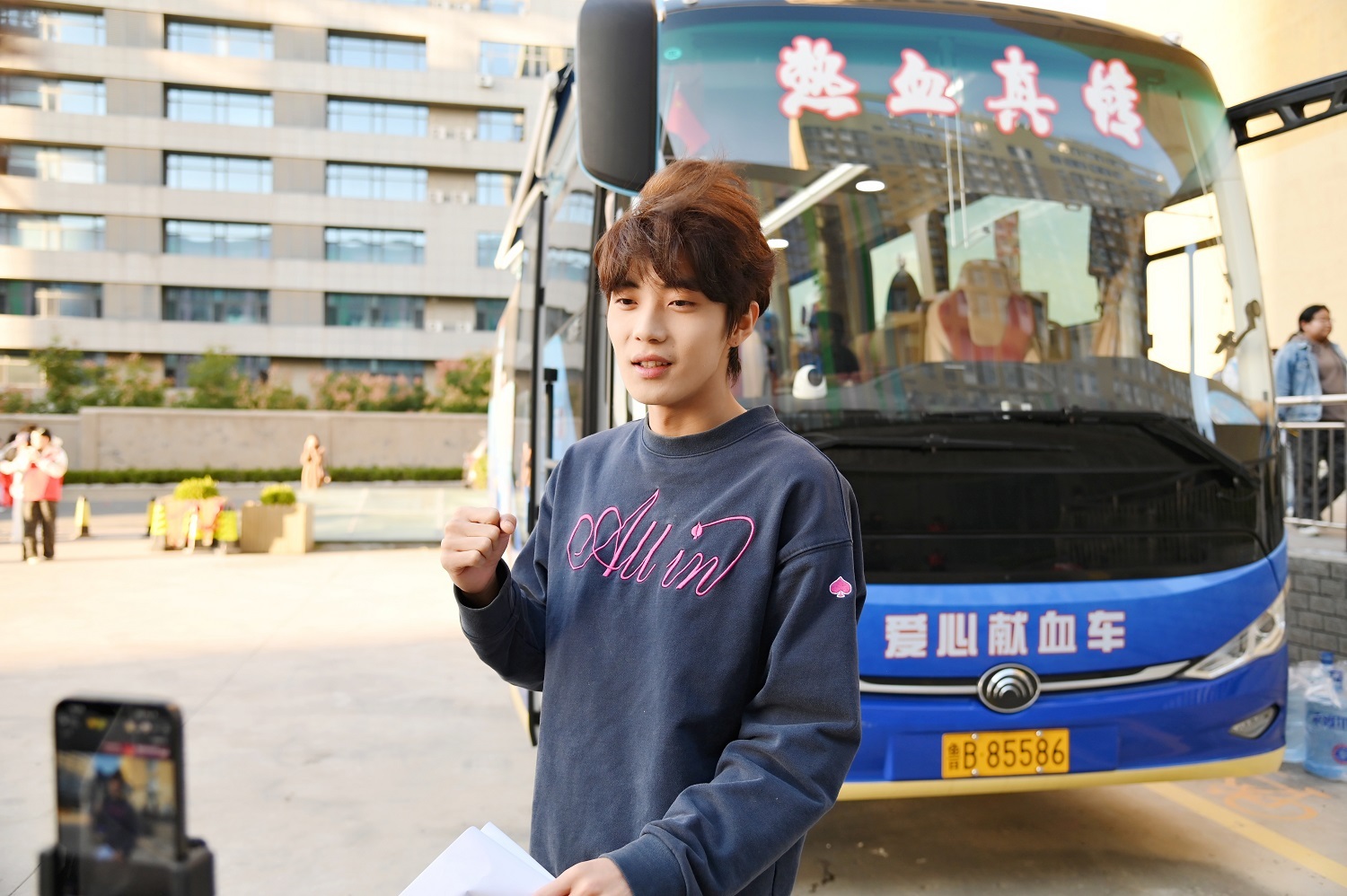 以青春之名 为生命“续航”！“健康说”+抖音大V带领高校学子解锁献血新认知