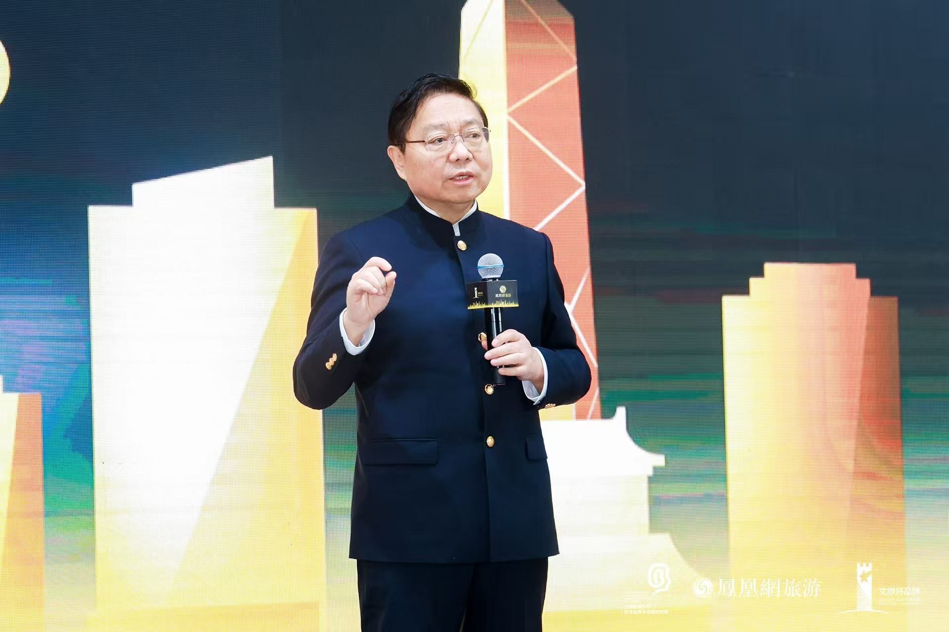 中国广告协会会长、国际广告协会全球副主席张国华发表致辞