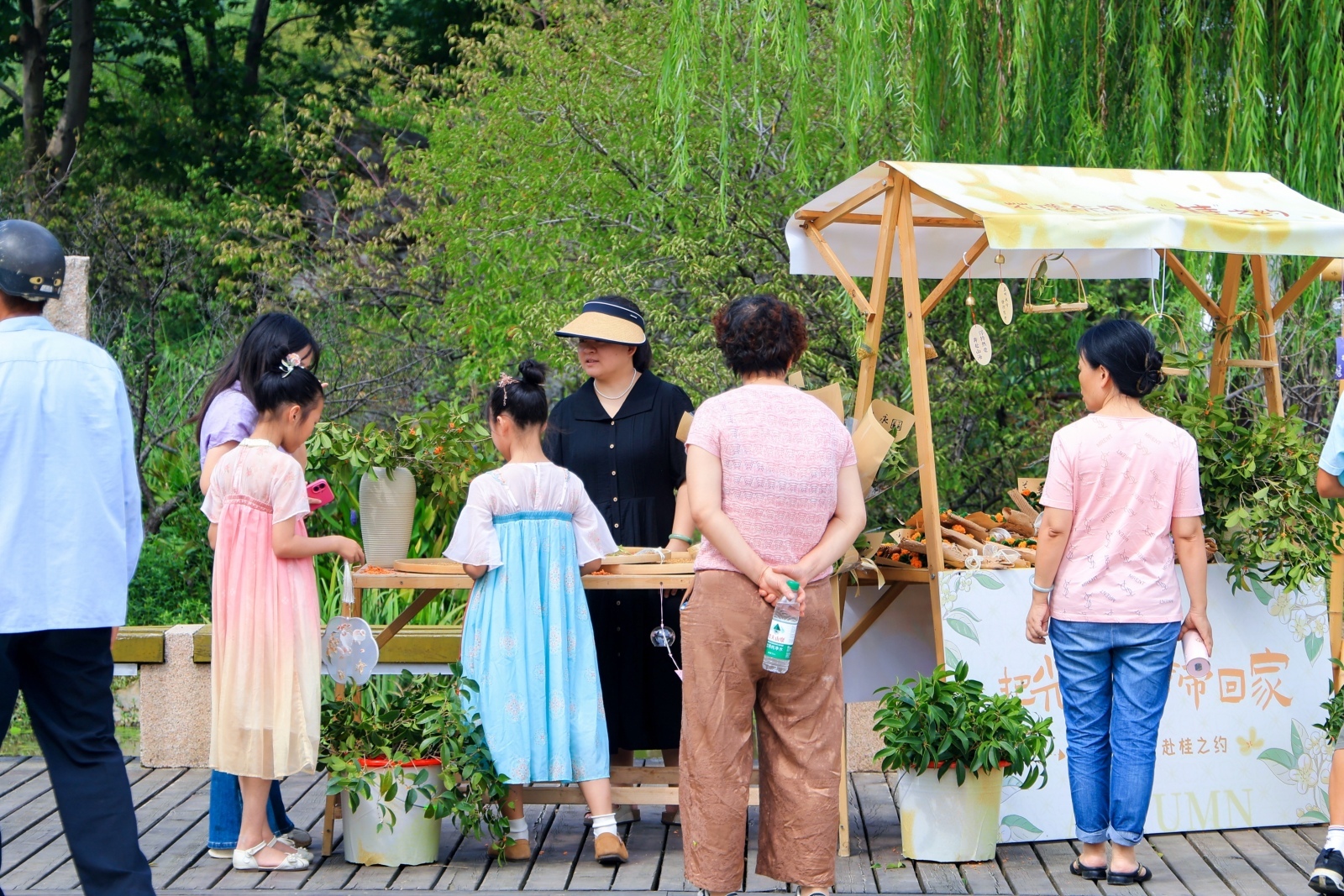 太湖边的“松弛感”,被苏州光福镇点亮了