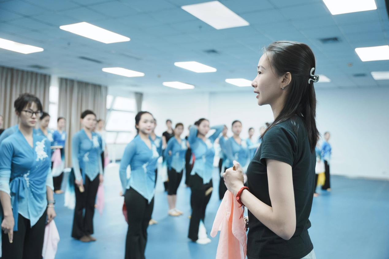公益大师班舞动光明，社会力量点亮文化场馆