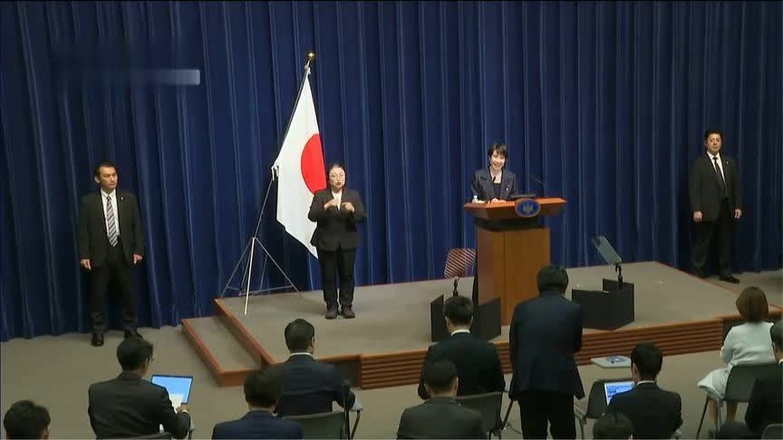 高市早苗举行就任首相后首次记者会，提到将尽早与特朗普会谈