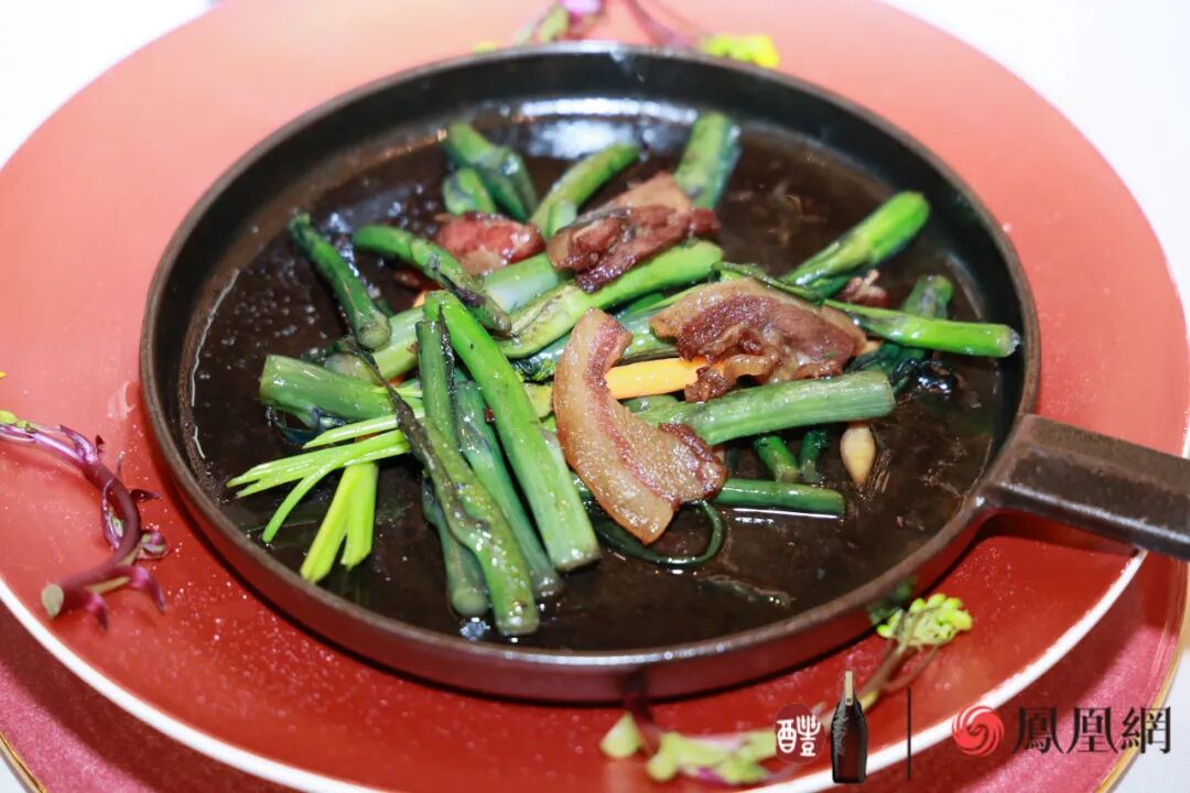 △富硒腊肉炒紫菘菜苔
