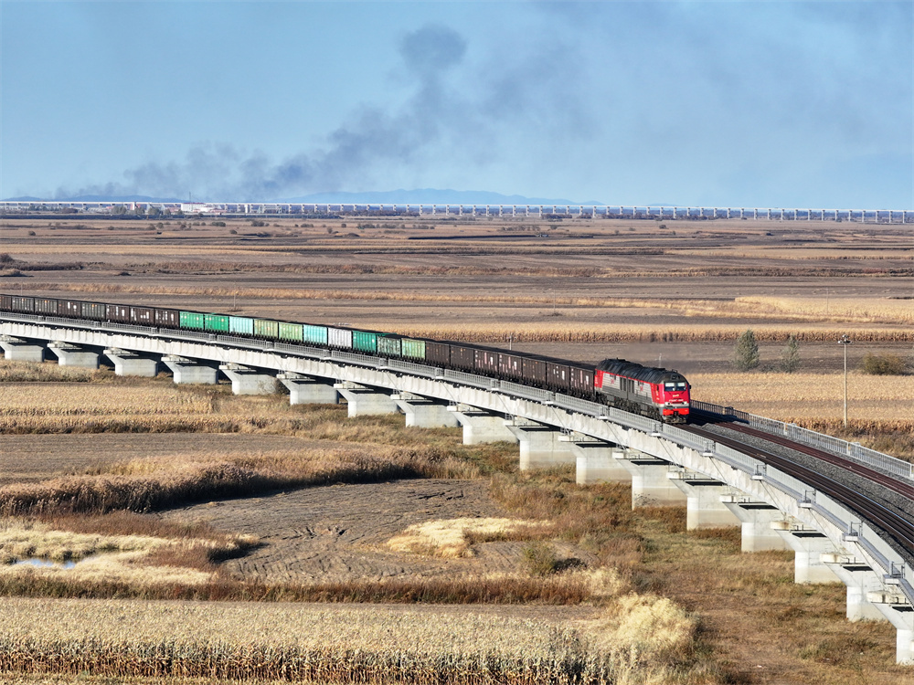 同江铁路口岸年内进口运量超510万吨  运输效能再攀新高