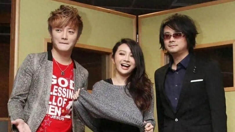 踢走詹雯婷踹了阿沁，苦心经营23年的陈建宁，真是挖坑给自己跳封面图