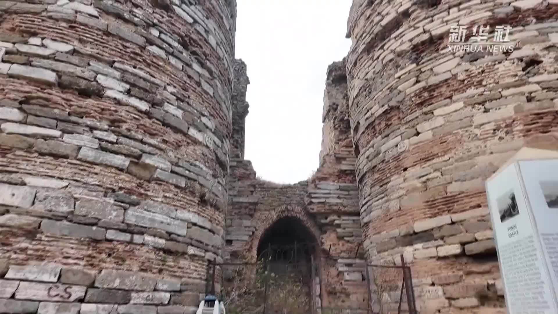 行走土耳其｜探访游罗斯城堡