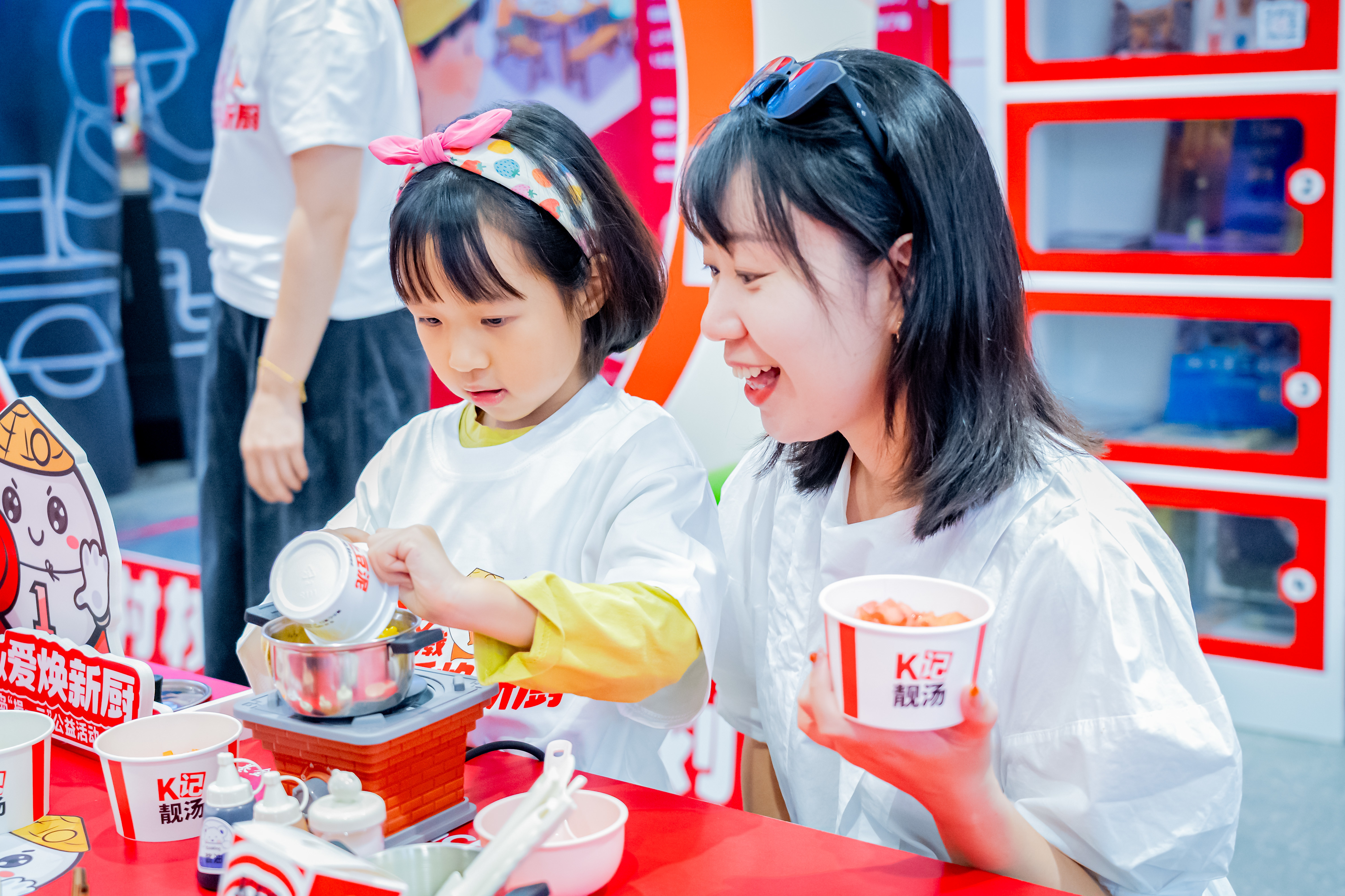 ��ʤ�й����԰����³�������ȫ�³��� �ൺ���������а�ʵ����