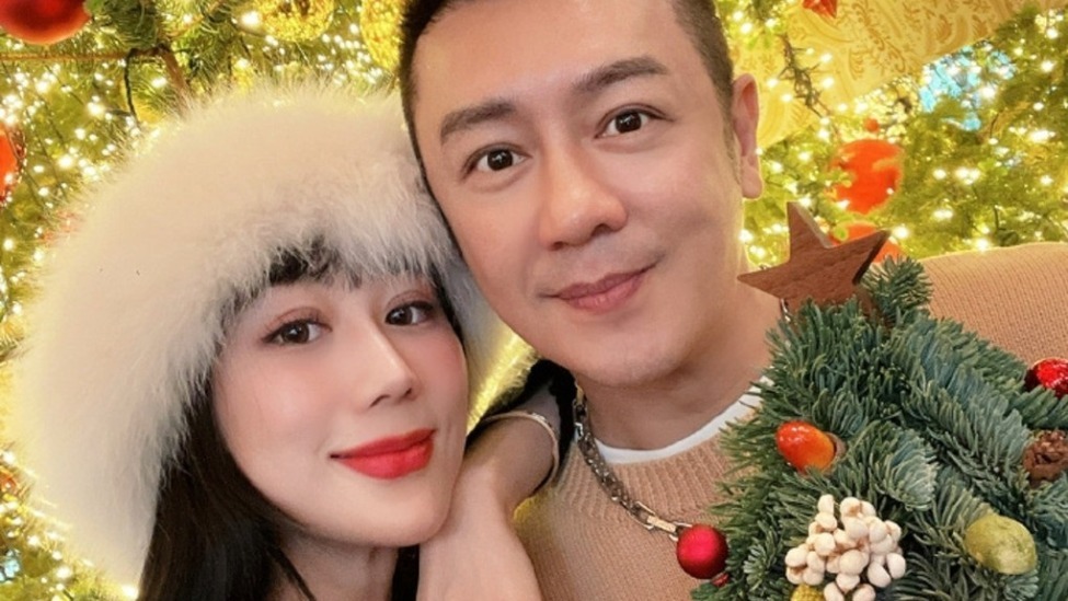 56岁香港男星的近照曝光引发热议，网友指医美过度致面部僵硬封面图