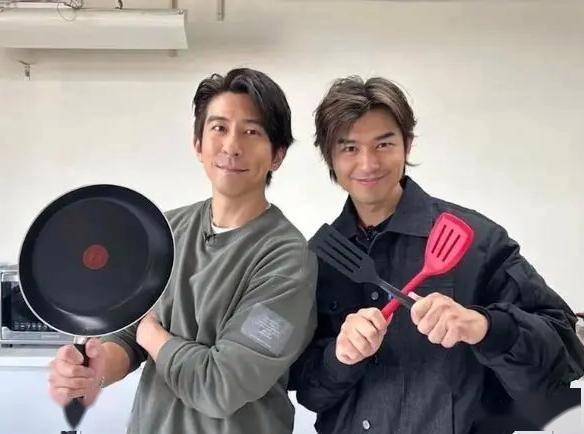 凤凰早报|特朗普尚未决定与普京会晤;欧洲领导人发表联合声明