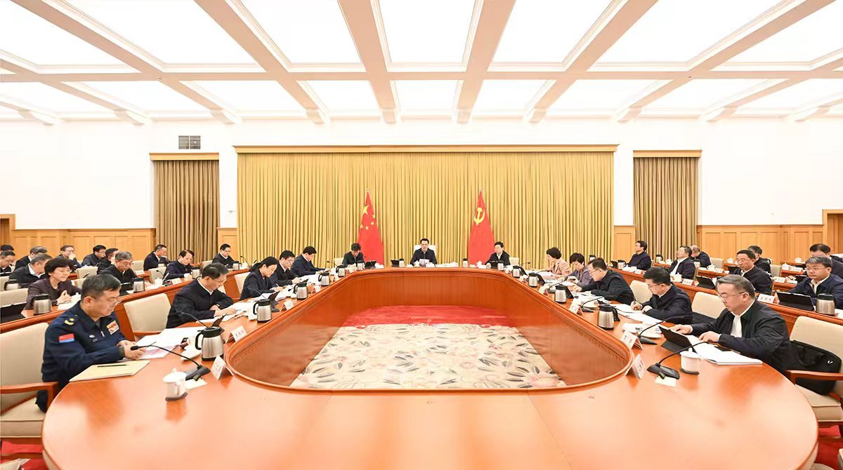 ▲10月24日下午，市委常委会举行会议，市委书记袁家军主持并讲话。记者 苏思 摄/视觉重庆