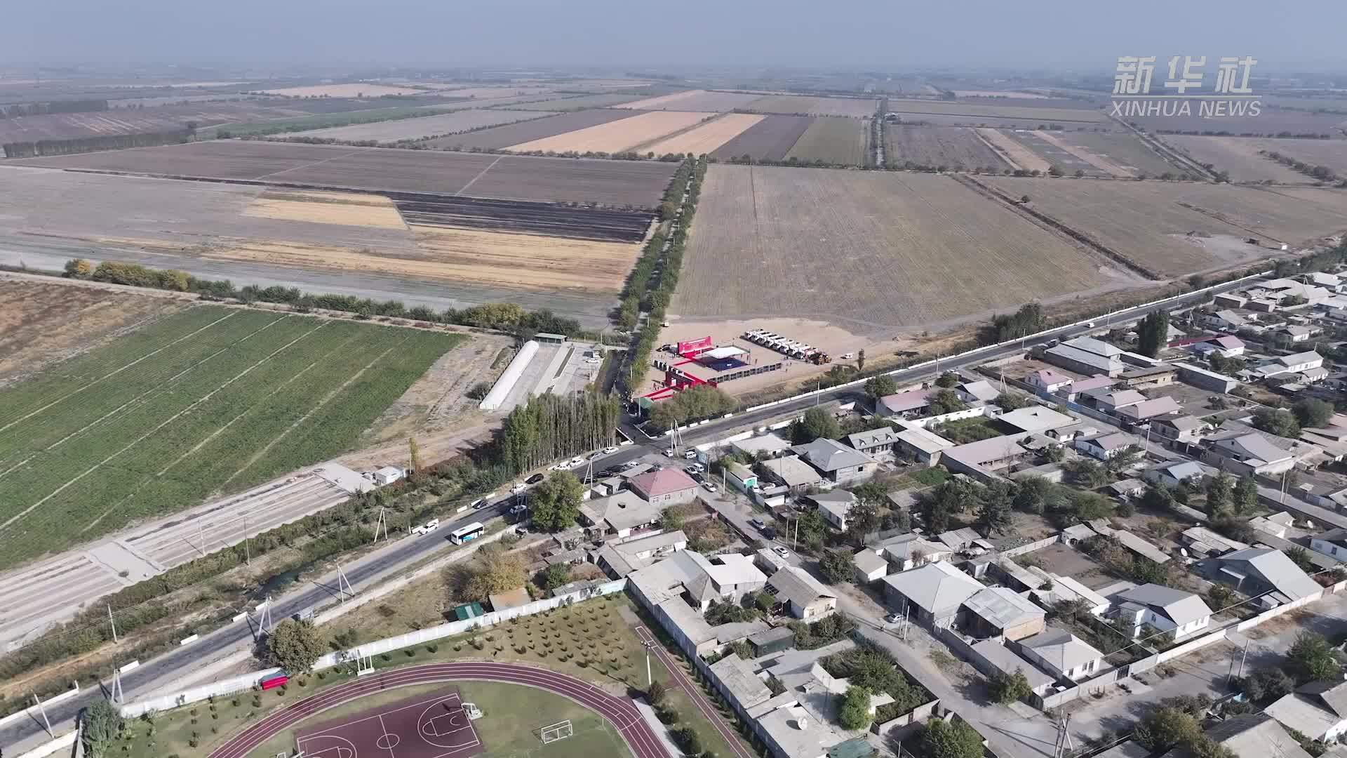 杨凌农业高科技工业区项目在乌兹别克斯坦举办开工仪式