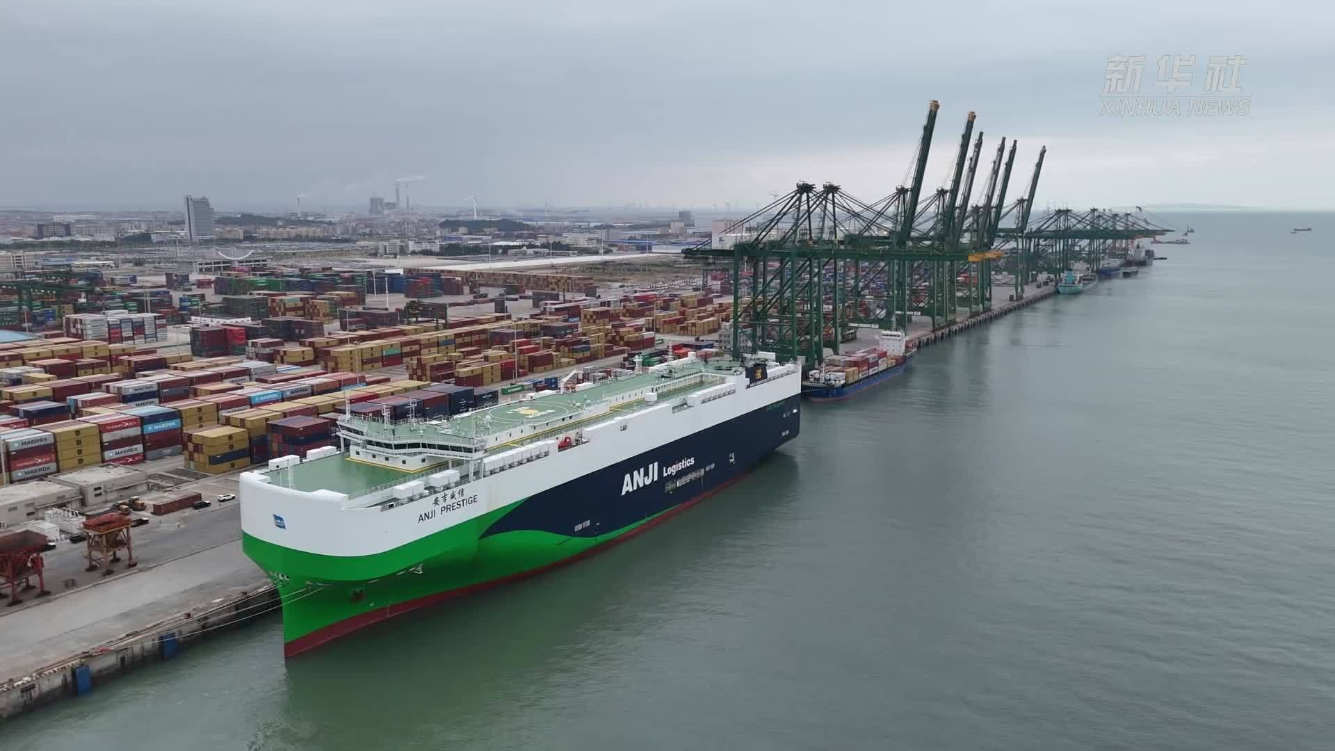 福州港整车年出口破万辆