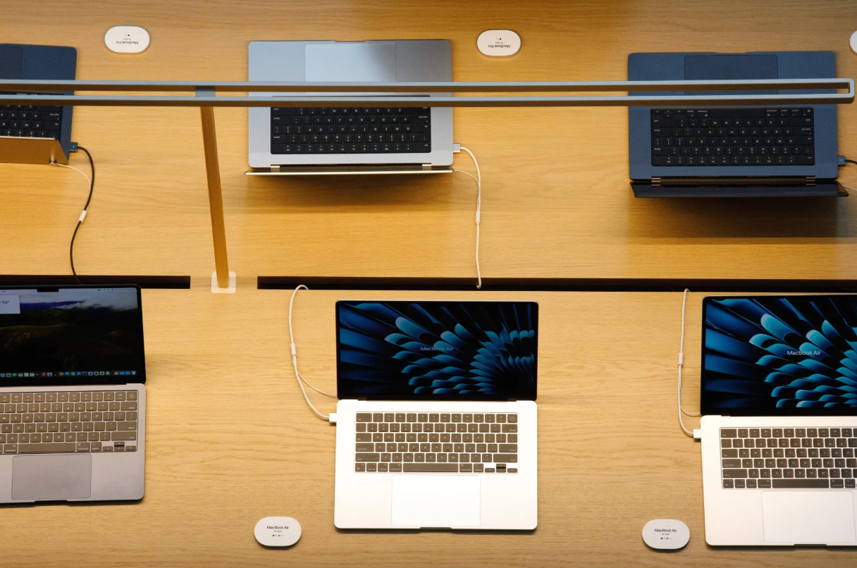 MacBook Air将配备OLED屏