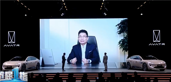 余承东再度站台阿维塔12!每款车都会亲自试驾