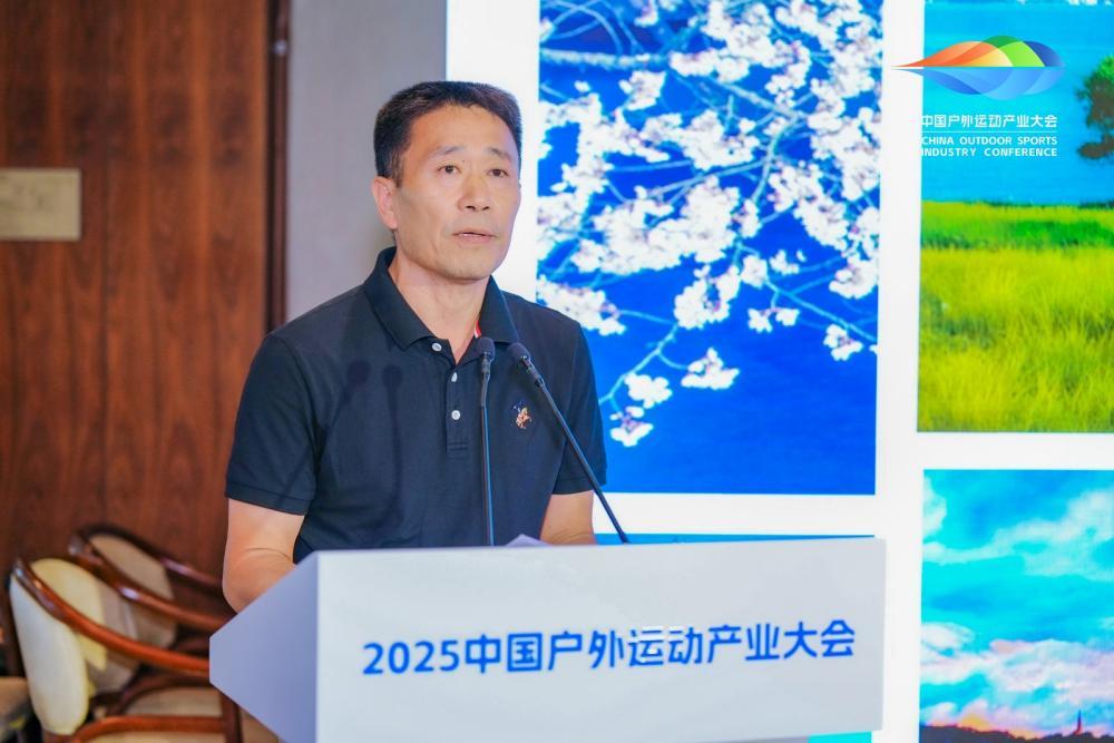 浙江省杭州市体育局党组成员、副局长吴璐琪