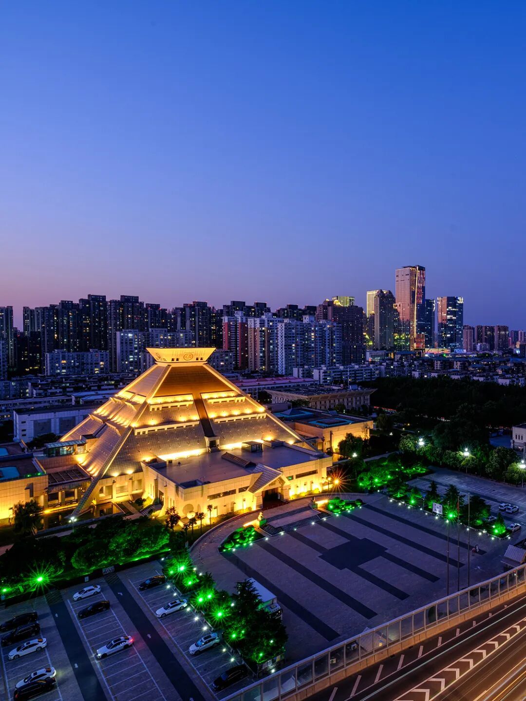 03 河南博物院(7859215)-20250623103443.JPG