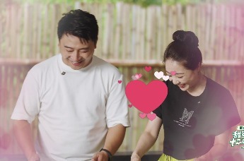 泉心泉意，爱在邢台！四对嘉宾cos大比拼，看看哪对更有默契