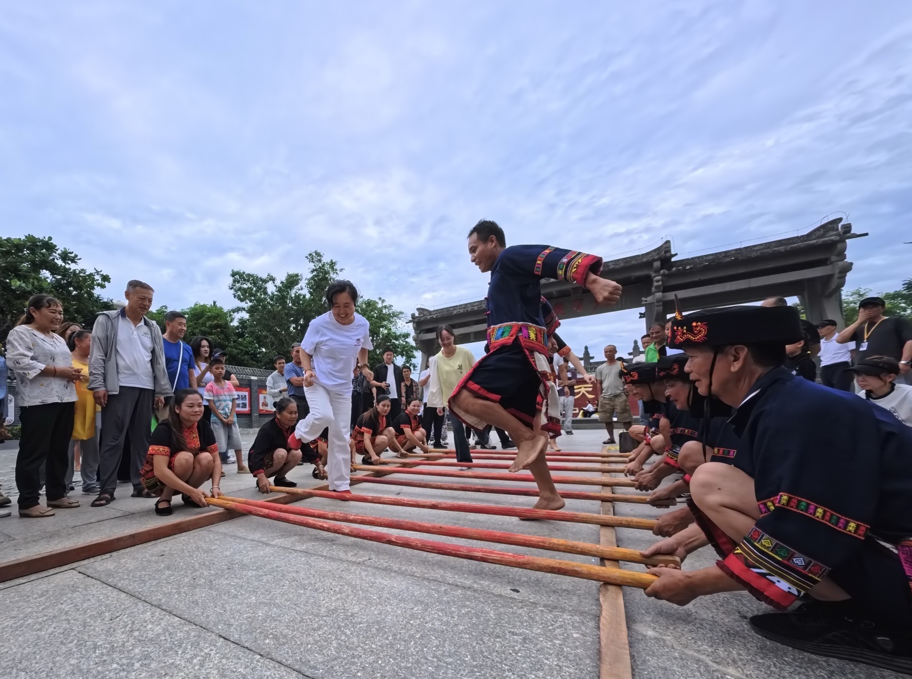 寻味崖州家宴，共传文化薪火——三亚崖州社区活动让饮食民俗“活”起来