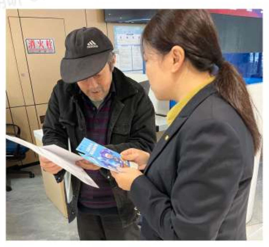 踐行敬老服務 傳遞金融溫度——中國太保壽險陜西分公司積極開展“敬老月”系列活動