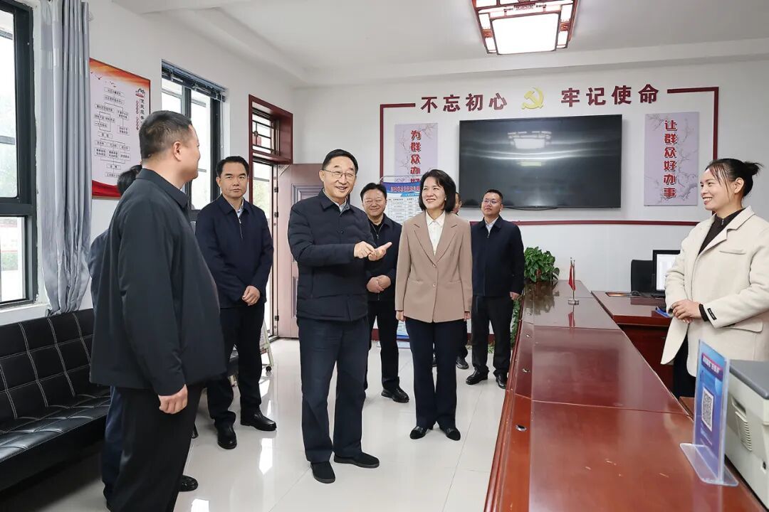 刘宁深入许昌市鄢陵县魏都区宣讲党的二十届四中全会精神时强调:把思想和行动统一到全会精神上来 统筹推进高质量发展和高效能治理