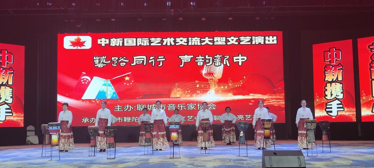 艺韵同心 中新携手——中国新加坡大型国际交流 歌舞晚会唱响九州