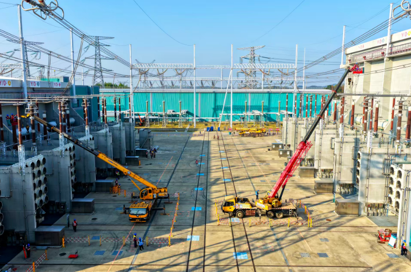 江西启动雅湖特高压年度检修 人工智能助力电网“体检”