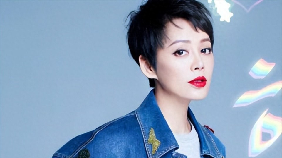 宁静也没想到，儿子恋爱的“绊脚石”竟是自己，分手原因哭笑不得封面图