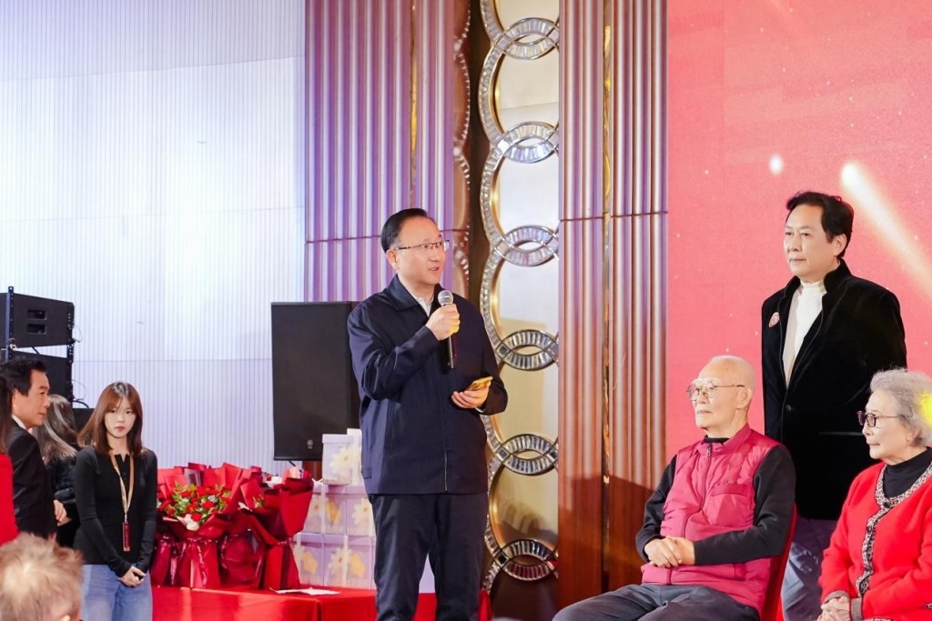 中国广电联合会会长范卫平发言