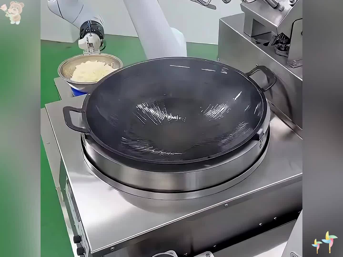 又有一名厨师下岗了，我们一起看看机器人是如何制作蛋炒饭的