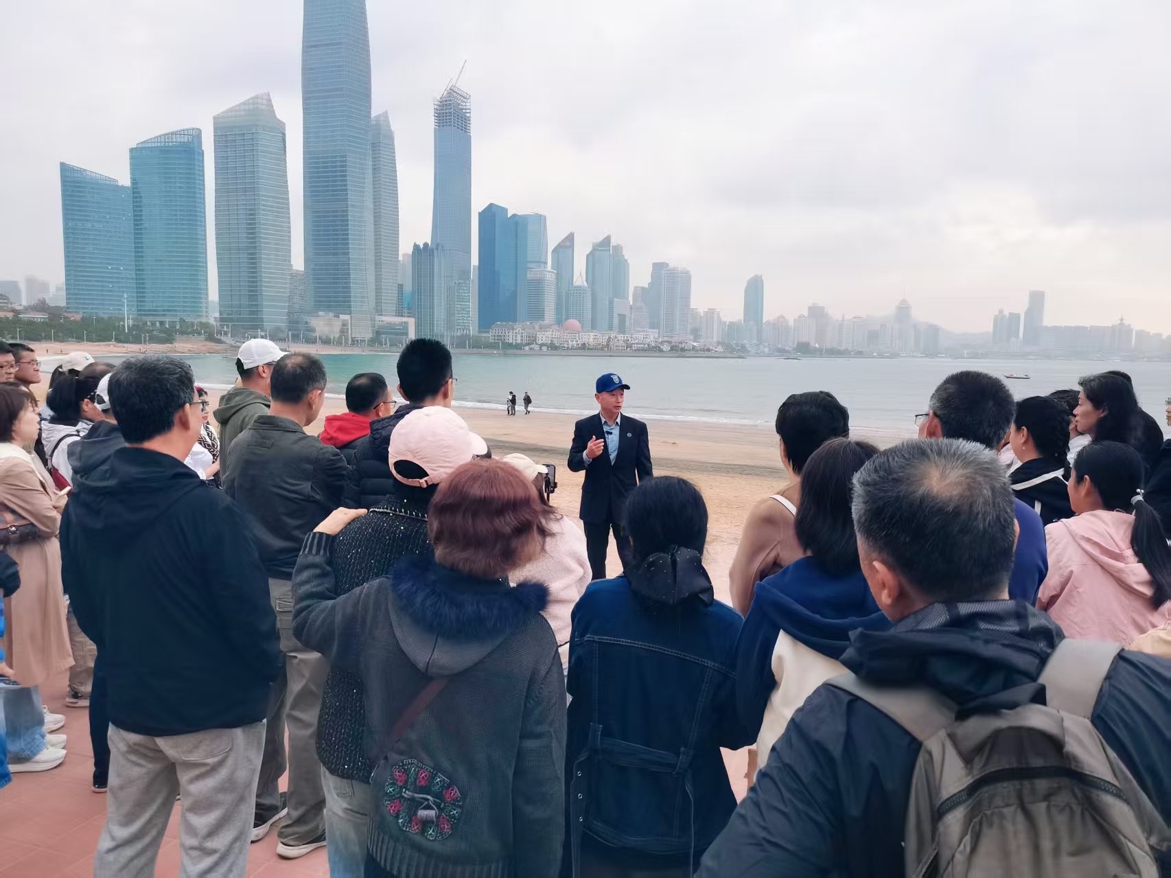 微笑青岛|“公益青岛周末课堂”创始人李文胜:用爱托举生命,温情滋养心苗