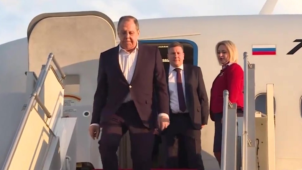 拉夫罗夫搞砸了！普京特朗普峰会泡汤，俄外交部背锅