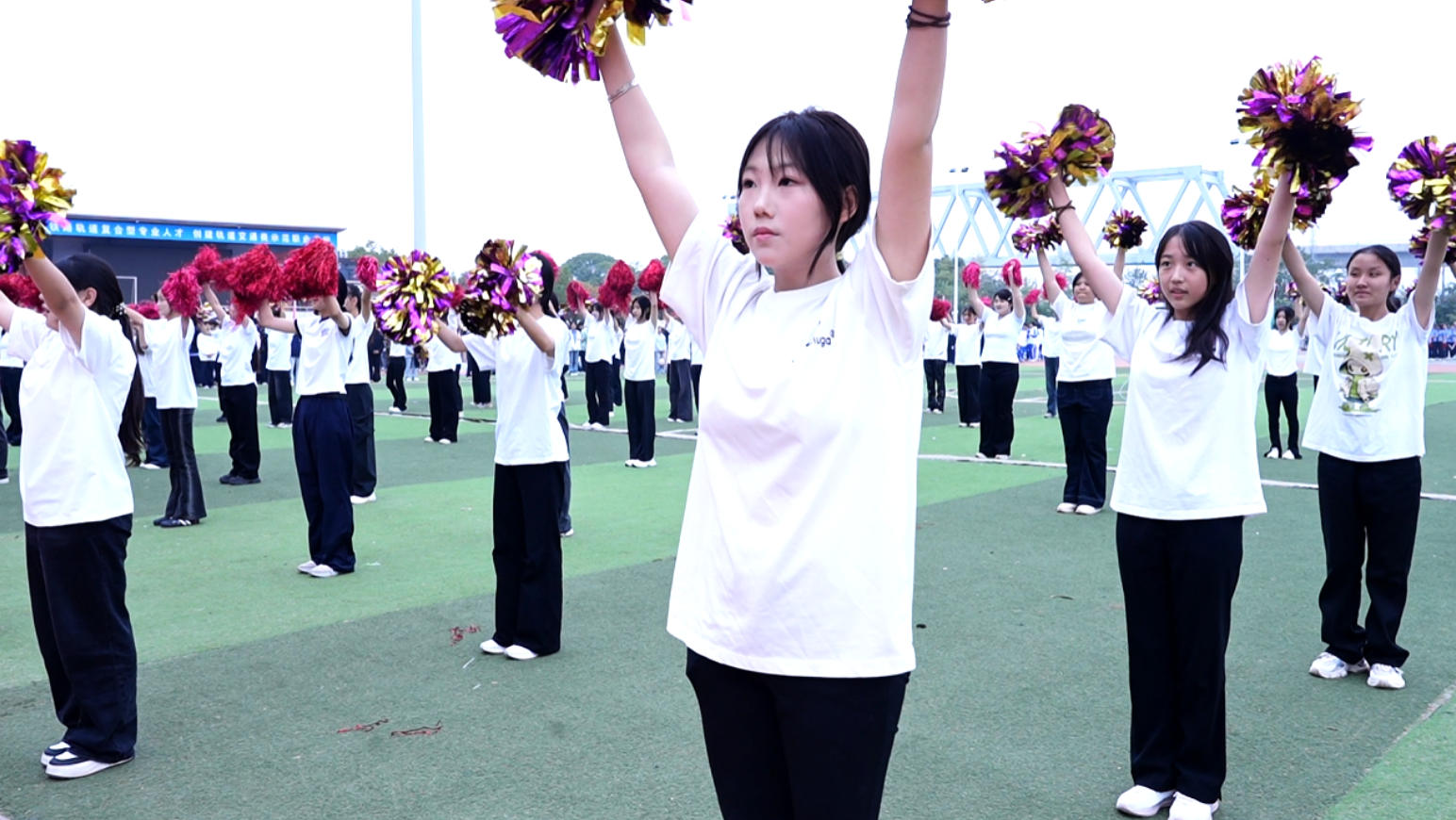 2025级啦啦操表演