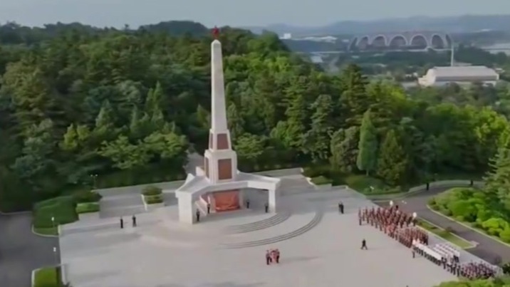 美朝撕破脸？朝鲜痛批美国制裁，关键时刻，俄罗斯防长到访平壤